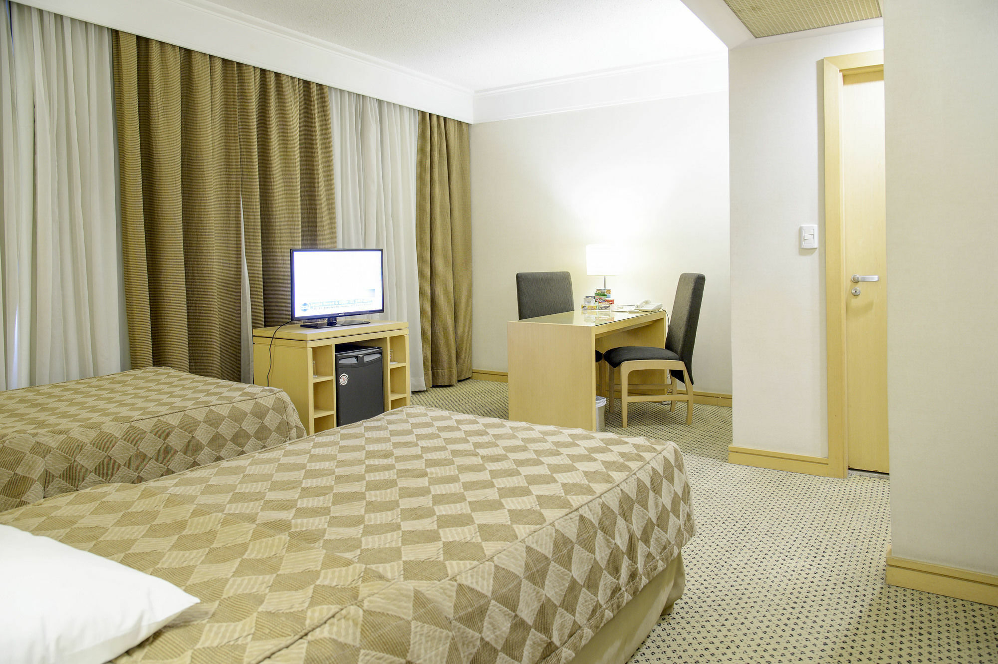 Hotel Slaviero Aeroporto